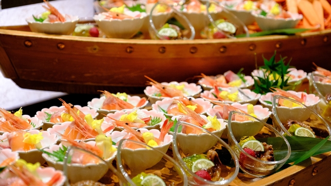 【夏季限定】海鮮丼祭り！旅館ビュッフェ☆ライブキッチンなど約50種のお料理＆温泉＆プールで夏満喫♪